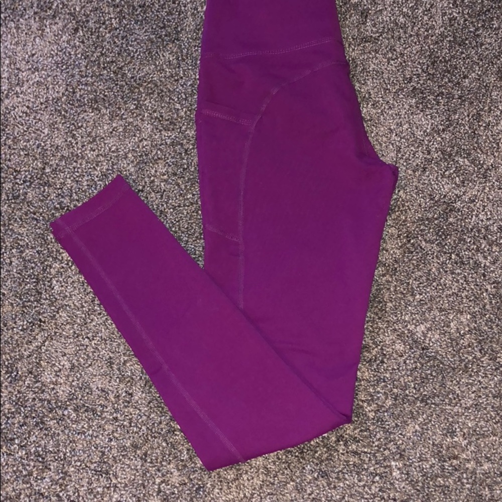 Buff bunny leggings size small plum